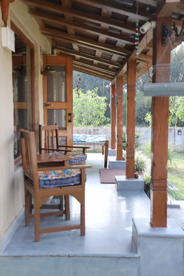 Mudhouse Cottage Moms Village - Image 6