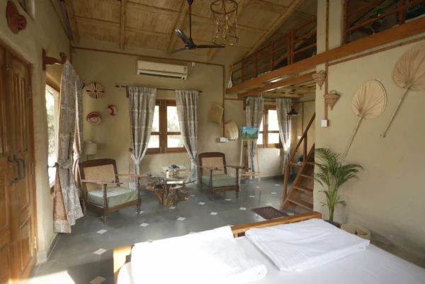 Mudhouse Cottage Moms Village - Image 4
