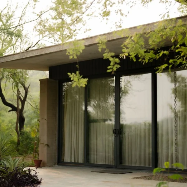 Rupnagar Suite Cottage - Aqua - Image 3