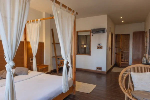 Kufri Deluxe Room - Image 2