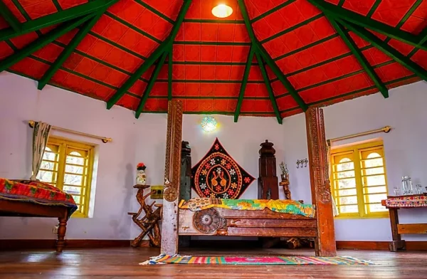 Chikmagalur Cottage Sunbird - Image 2