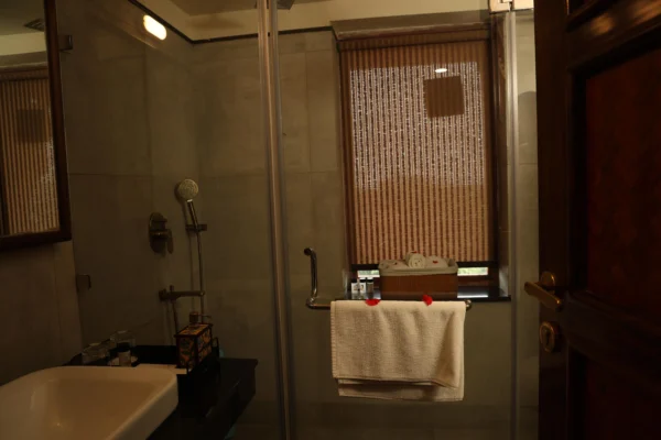 seraibagh Mountain View Room - Image 4