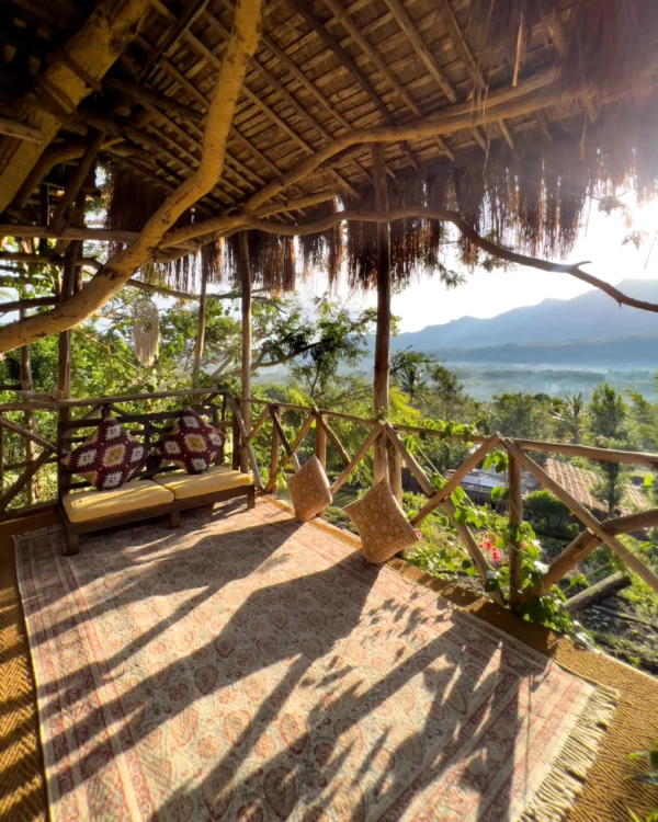 Munnar Erumadam Treehouse - Image 9