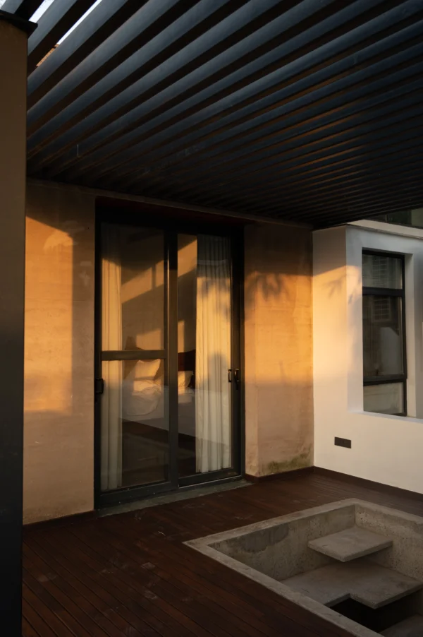 Rupnagar Suite Cottage - Aqua - Image 15