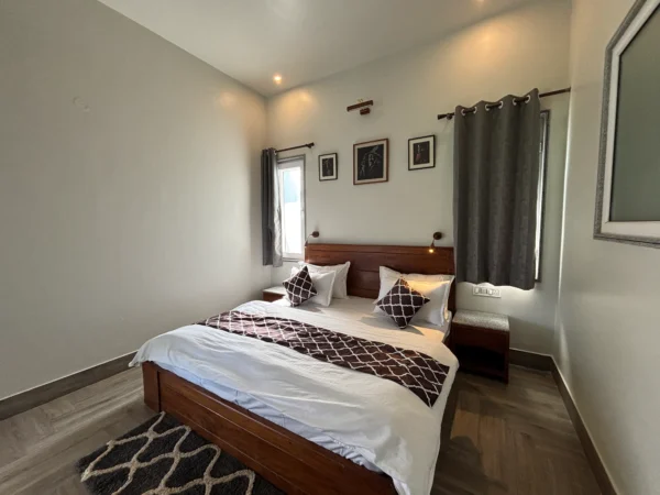 Cottage (Corbett) - Image 2