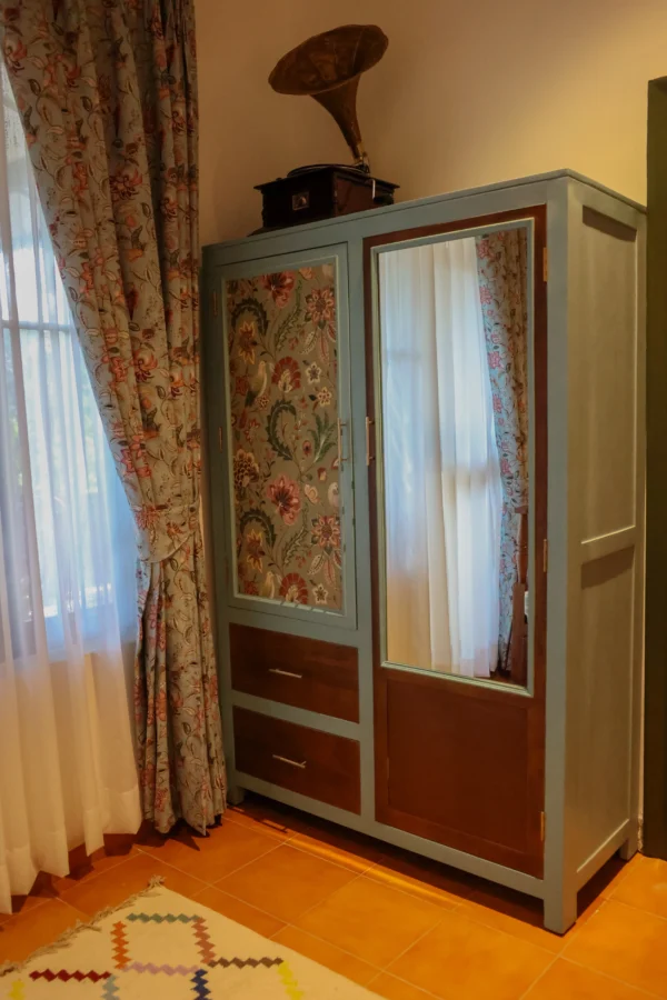 Purkul Bedrooms - Image 18