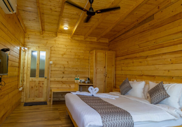 Devbag Semi Luxury Cottage - Image 6