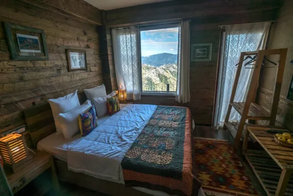 Meenabagh Shimla 2 BHK