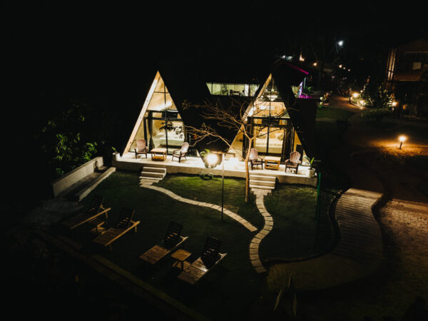 Devbag A-Frame Cottage - Image 5