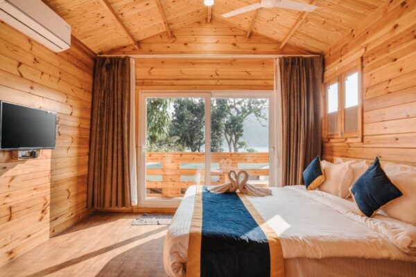 Devbag Deluxe Cottage