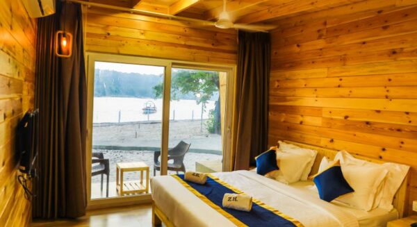 Devbag Luxury Cottage - Image 4