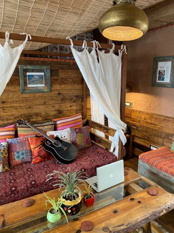 Meenabagh Shimla Deluxe Room - Image 6