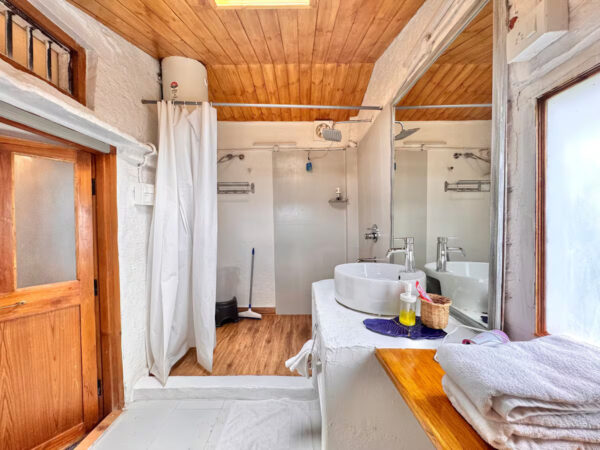 Mukteshwar Sabi Room - Image 19