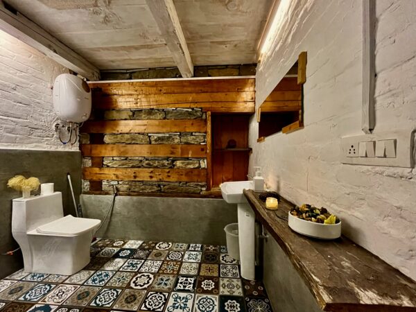 Nathan Duplex Room - Image 15