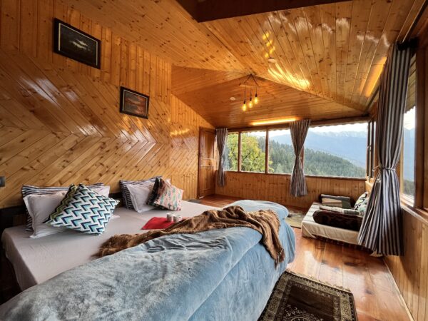 Nathan Duplex Room - Image 8