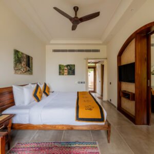 Serai Pool Suite